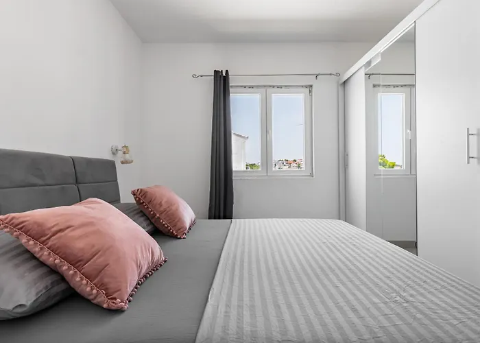 Ciovo Sunny Apartamento